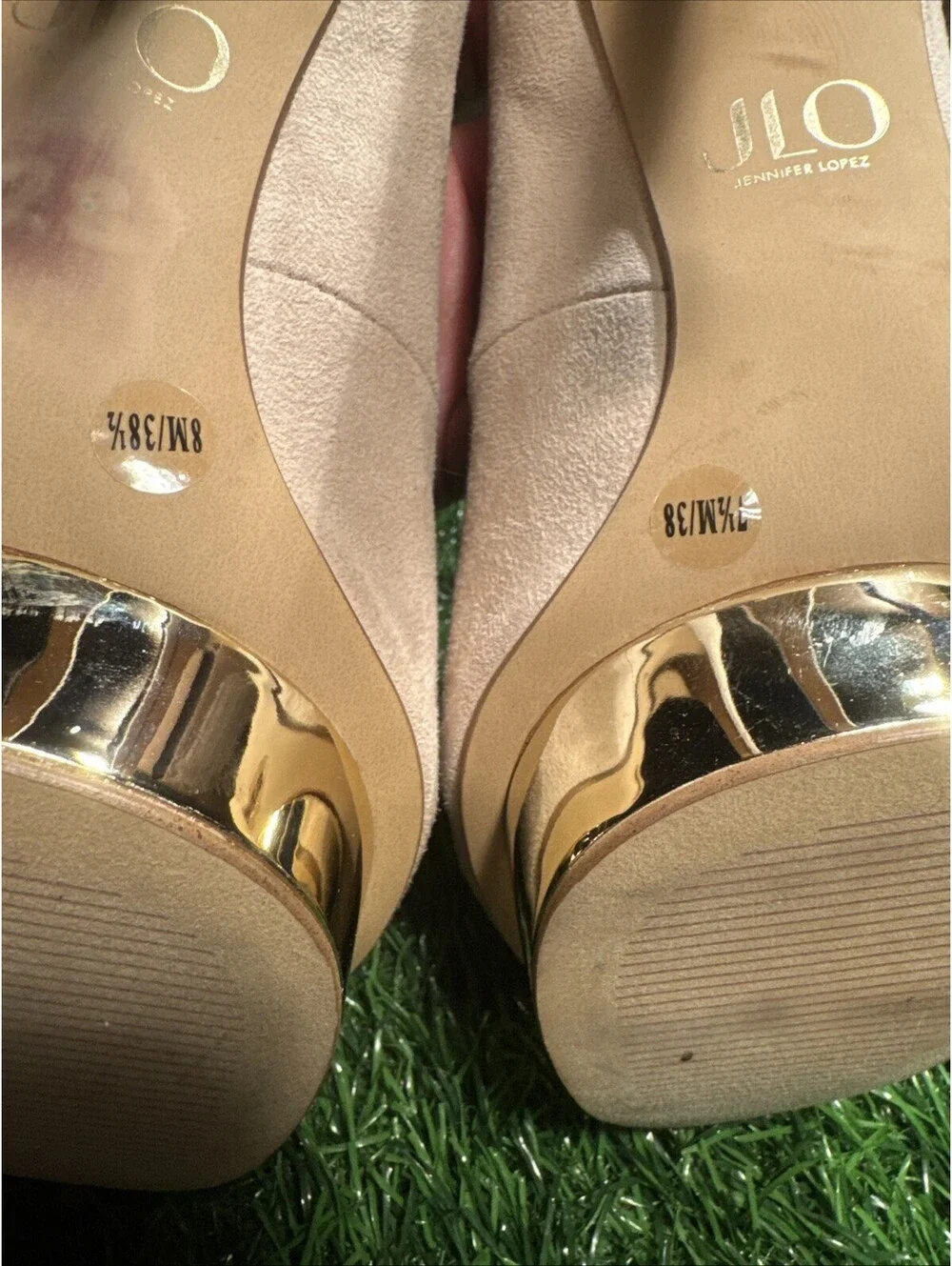 JLO Platform Pumps Size Right 7.5 Left Size 8